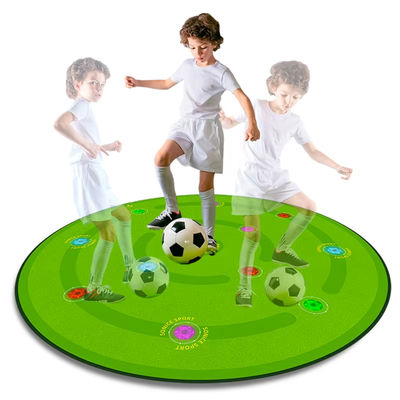 Matto di allenamento a reazione di calcio per bambini Matto di allenamento a lampada multi-trigger per la pratica di calcio e l'allenamento a casa